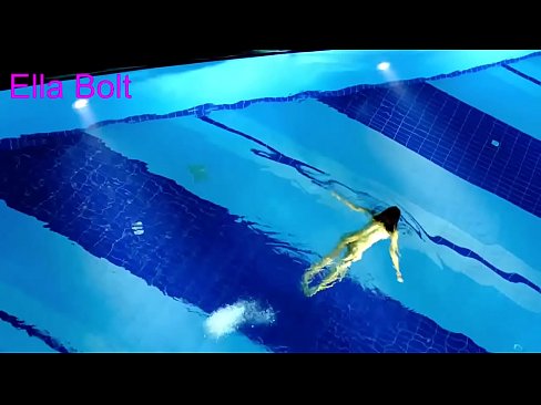 ❤️ Ùn possu micca piantà di fighjulà, ghjovana bionda catturata nuda in piscina ELLA BOLT ❤️❌ Video sessu à noi % co.porn-mz-com.ru% ❤
