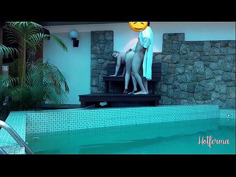❤️ Boss invita a cameriera à a piscina, ma ùn pudia resiste à un caldu ❤️❌ Video sessu à noi % co.porn-mz-com.ru% ❤